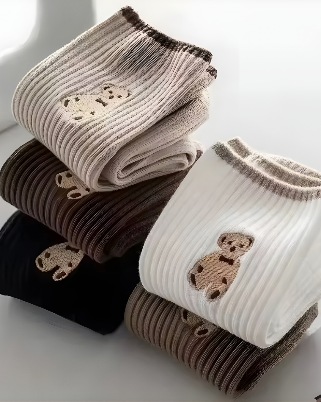 6'lı Ayıcık Desenli Kadın Çorap